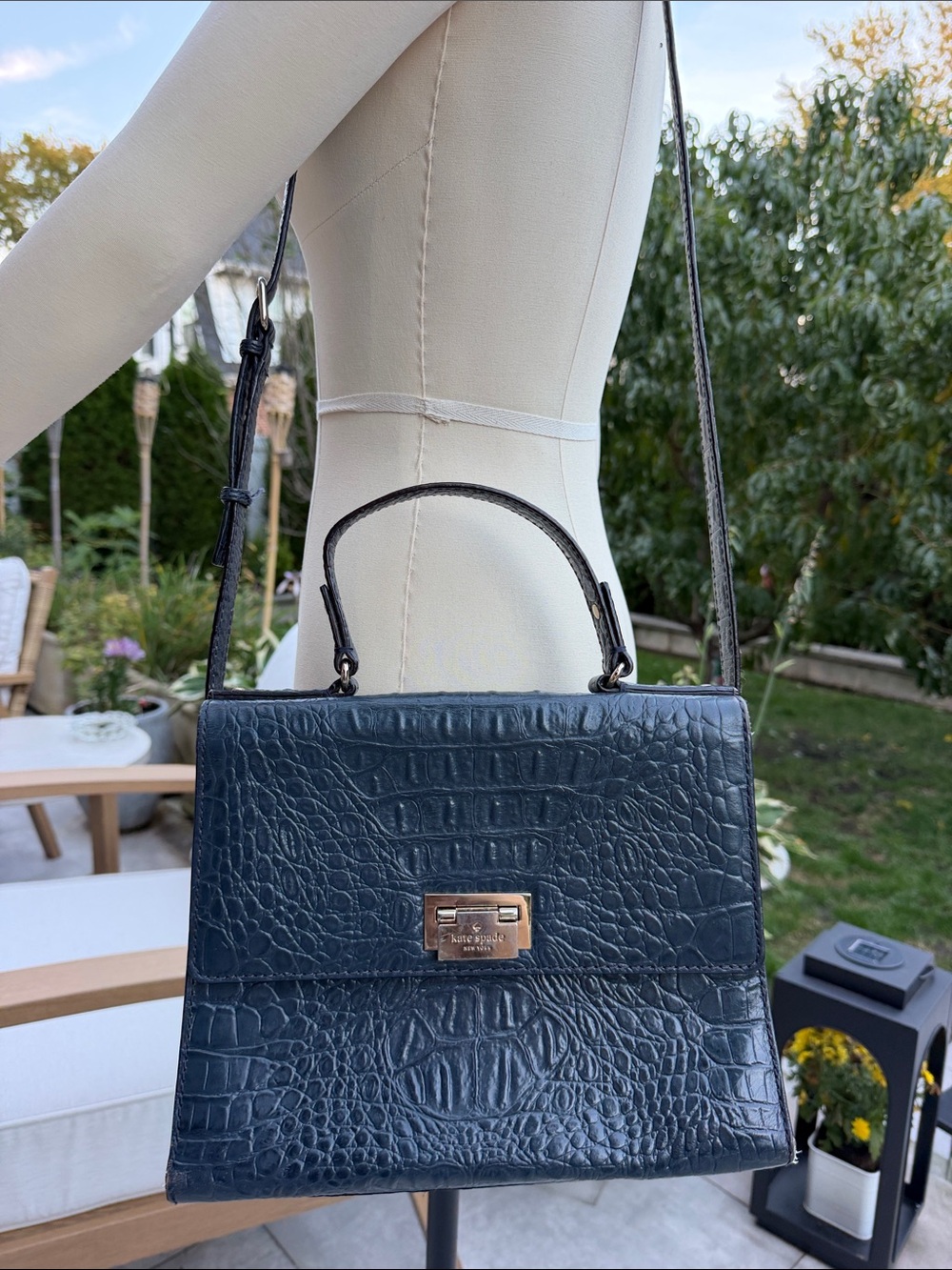 Kate Spade Crocodile-Embossed Shoulder Bag in Black Like New